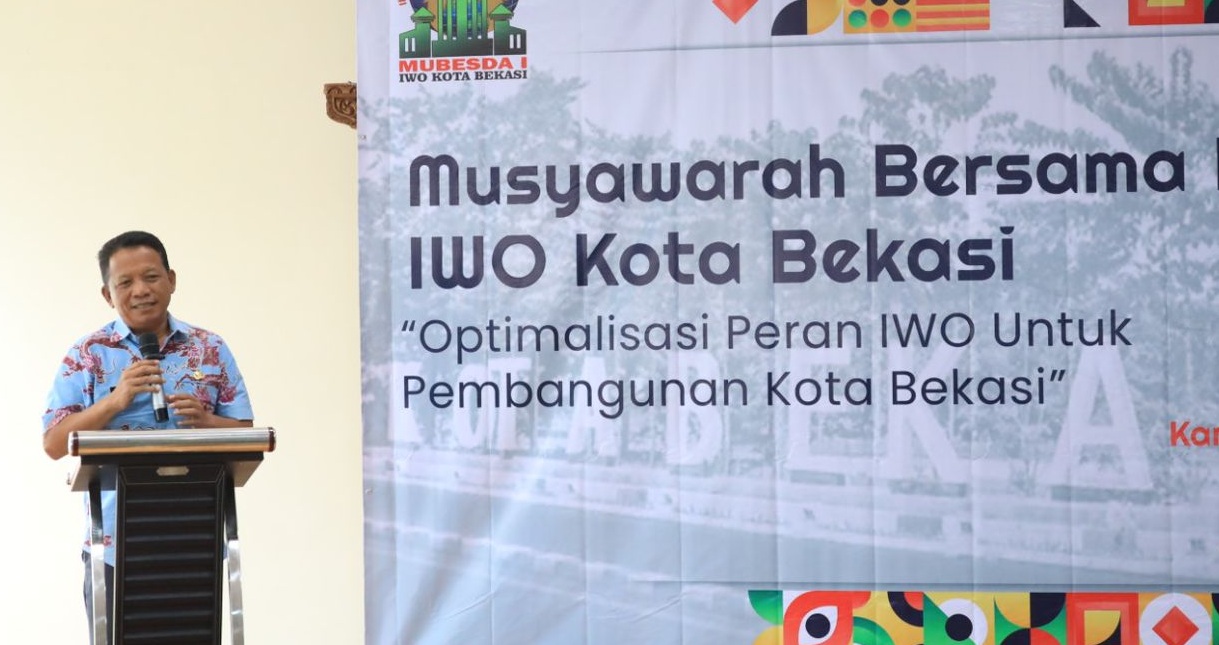 Sekda Kota Bekasi-IWO
