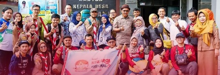 Ekspedisi Pendakian, 12 Anak Muda Kibarkan Bendera Harganas di Puncak Ceremai2