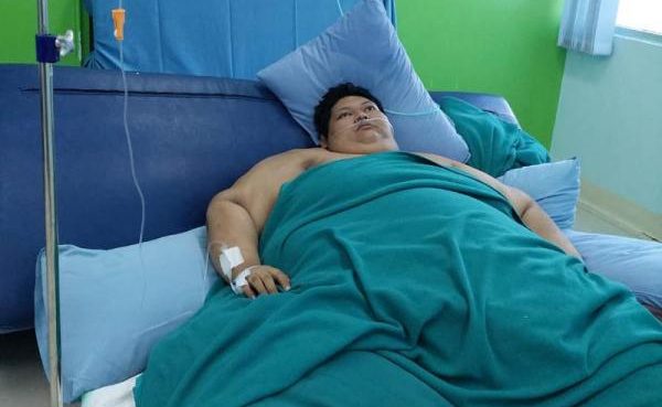 Fajri penderita obesitas 300 kg meninggal dunia (inews.id)