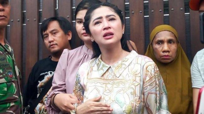 Mediasi antara Dewi Perssik dan Ketua RT masalah hewan kurban milik DP (tribun.com).
