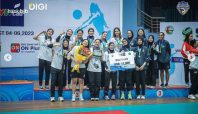 Pertandingan voli putri Indonesia VS Filipina berakhir dengan skor 3-0 menjadikan tim merah putih mendapatkan juara ke tiga pada SEA V League 2023 (@bandungbjbtandamata).