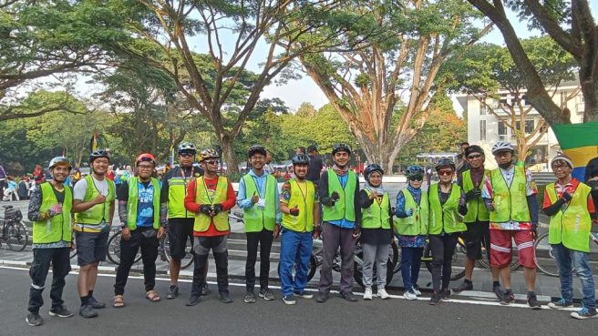 Gowes Bareng Disdik Kota Bandung di Balai Kota (Evi Dian Prolitenews.com).