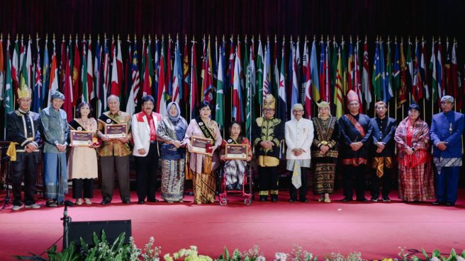 Anugerah Ikon Pancasila dan Insan Pancasila oleh Badan Pembinaan Ideologi Pancasila (BPIP) di Gedung KAA Kota Bandung (dok Pemkot Bandung).