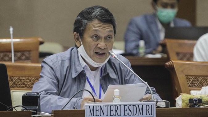 Menteri ESDM Arifin Tasrif, Istimewa