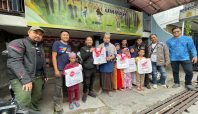 PT Daya Adicipta Motora (DAM) bersama komunitas sepeda motor Honda menggelar acara berbagi dengan anak yatim di Bandung (dok Honda).