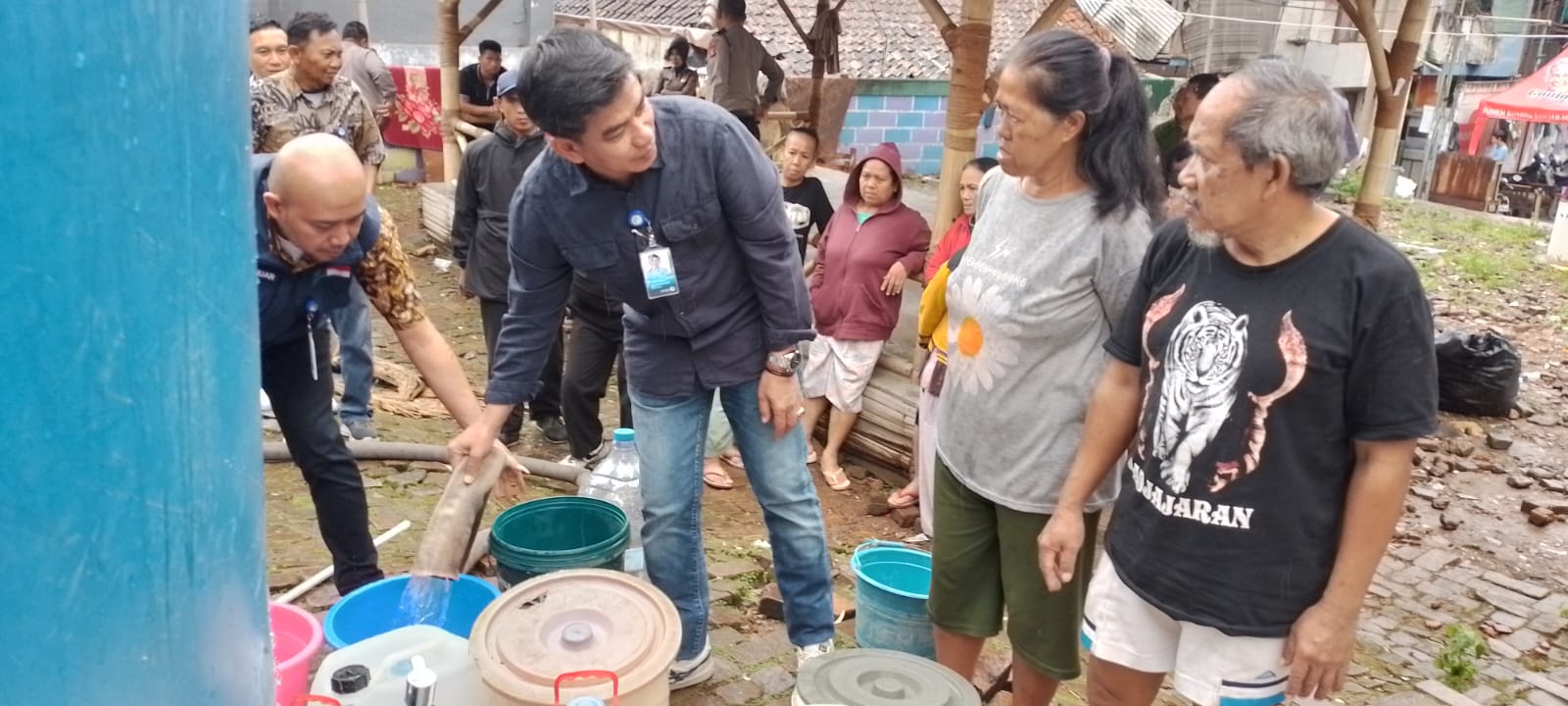 bantuan air bersih braga