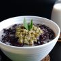 Rekomendasi kuliner bubur kacang ijo enak dan hits di Kota Bandung (Shutterstock).