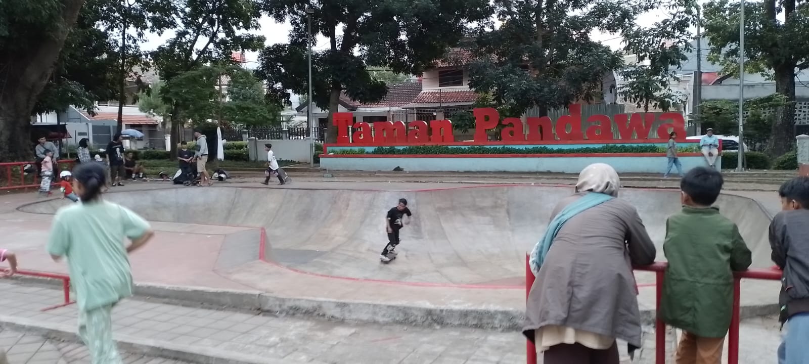 skateboard - taman pandawa