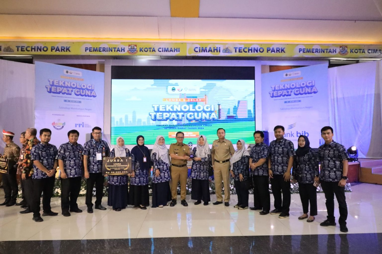Perlombaan dan Gelar Teknologi Tepat Guna yang diselenggarakan di Cimahi Techno Park Jl. Baros Utama No.78 Kota Cimahi (dok).