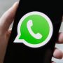 Whatsapp, Facebook dan Instagram Berbondong-bondong menggunakan fitur AI (Digital Trends).