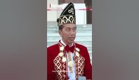 Presiden Joko Widodo Buka Suara Terkait 18 Paskibraka Putri Lepas Jilbab saat Pengukuhan di IKN (Youtube iNews).