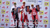 Balapan yang digelar di Sepang International Circuit, M. Adenanta Putra dan Veda Ega Pratama berhasil menguasai podium Supersports (SS) 600 dengan menduduki posisi kedua dan ketiga pada balapan kedua dengan CBR600RR (dok Honda).