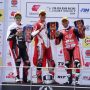 Balapan yang digelar di Sepang International Circuit, M. Adenanta Putra dan Veda Ega Pratama berhasil menguasai podium Supersports (SS) 600 dengan menduduki posisi kedua dan ketiga pada balapan kedua dengan CBR600RR (dok Honda).