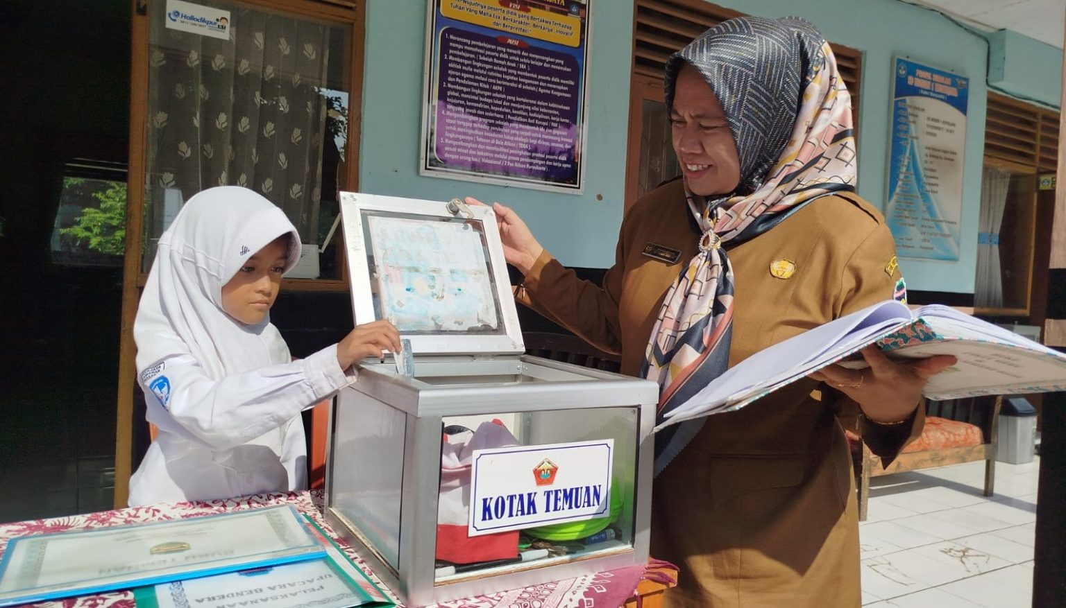 pendidikan anti korupsi