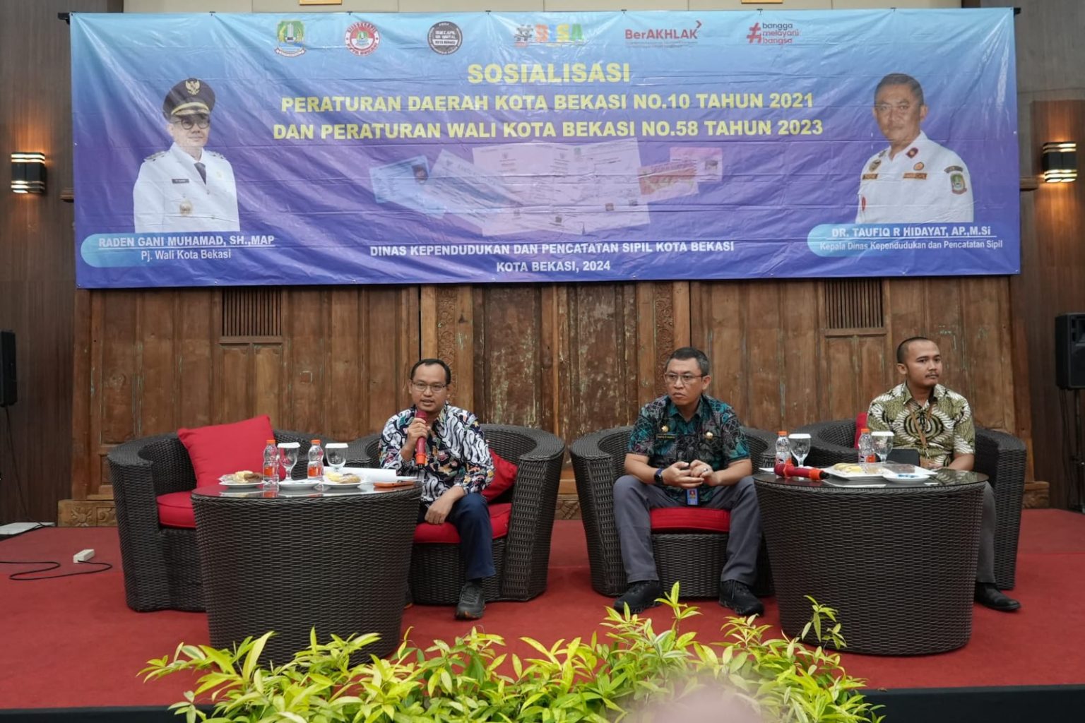 DPRD Kota Bekasi Melakukan Sosialisasi Perda Mengenai Pelayanan Publik (dok DPRD Kota Bekasi).