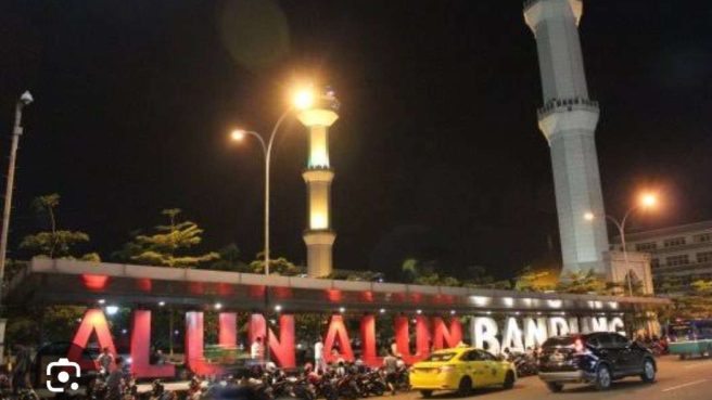 Perayaan Malam Tahun Baru Mau Kemana? Berikut 5 Lokasi yang Bisa Dikunjungi (RRI).