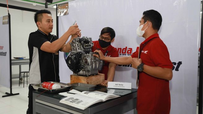 Teknisi AHASS Siap Adu Keterampilan Teknis Sepeda Motor Honda di Level Asia Oceania (dok Honda).