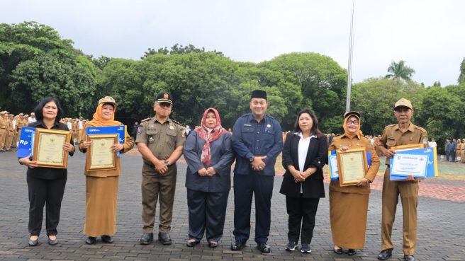 Asda I Serahkan Beberapa Penghargaan Saat Apel Hari Ini (dok).