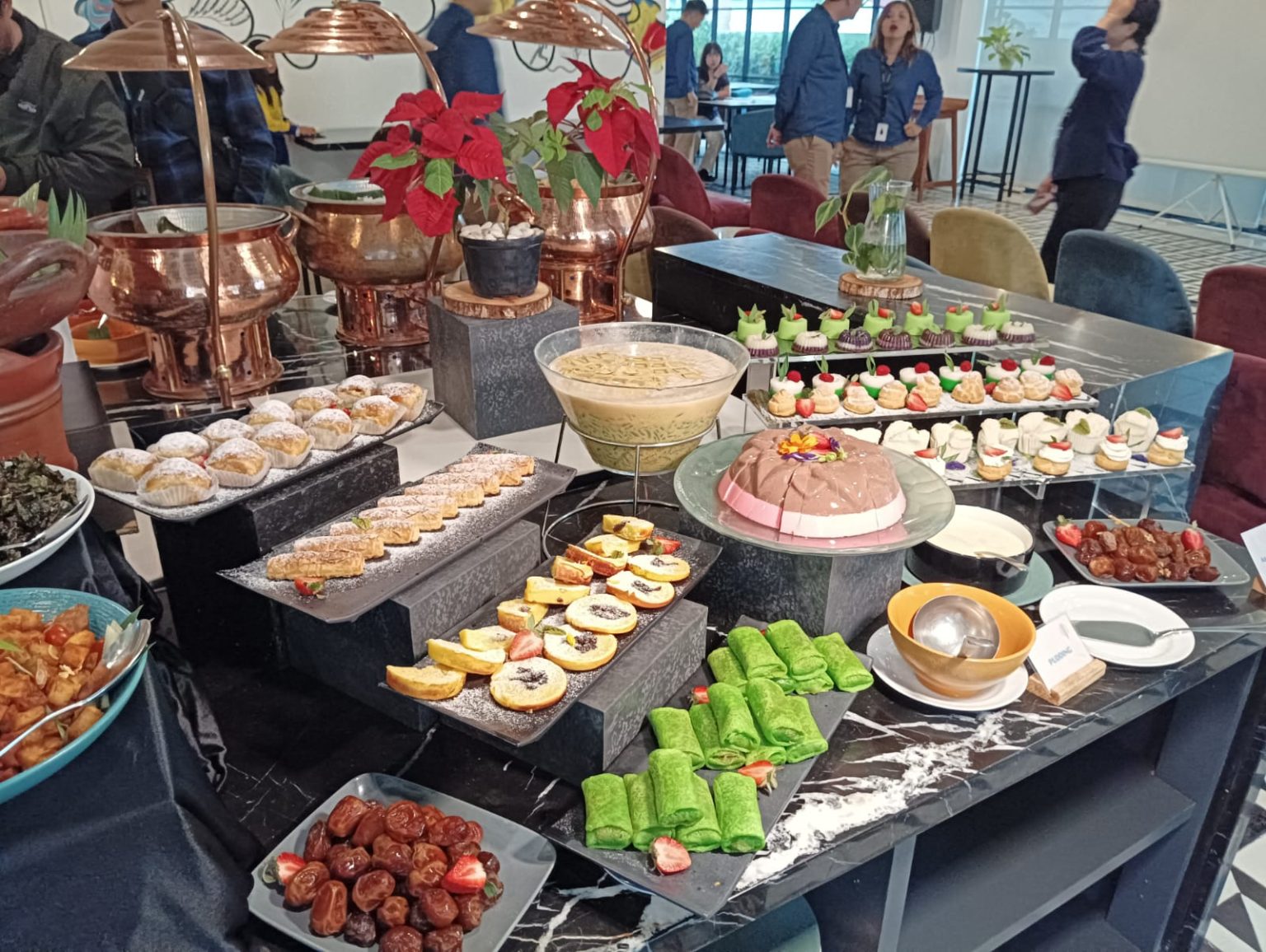 Iftar Waktunya Indonesia Berbuka di de Braga by ARTOTEL Bandung (Rizki Oktaviani Prolitenews).