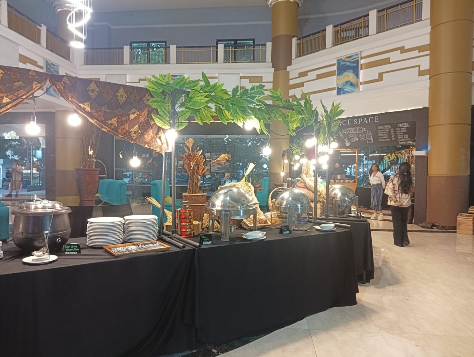 Sambut Ramadhan 2025, Vue Palace, ARTOTEL Curated Bandung Hadirkan Iftar Showcase “Waktunya Indonesia Berbuka” (Rizki Oktaviani/Prolitenews).