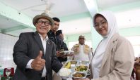 Ketua DPRD Jabar, Dr. H. Buky Wibawa, M.Si, bersama Wakil Bupati Bandung Terpilih, Ali Syakieb, menghadiri acara Tasyakur Dapur Makan Bergizi (dok).