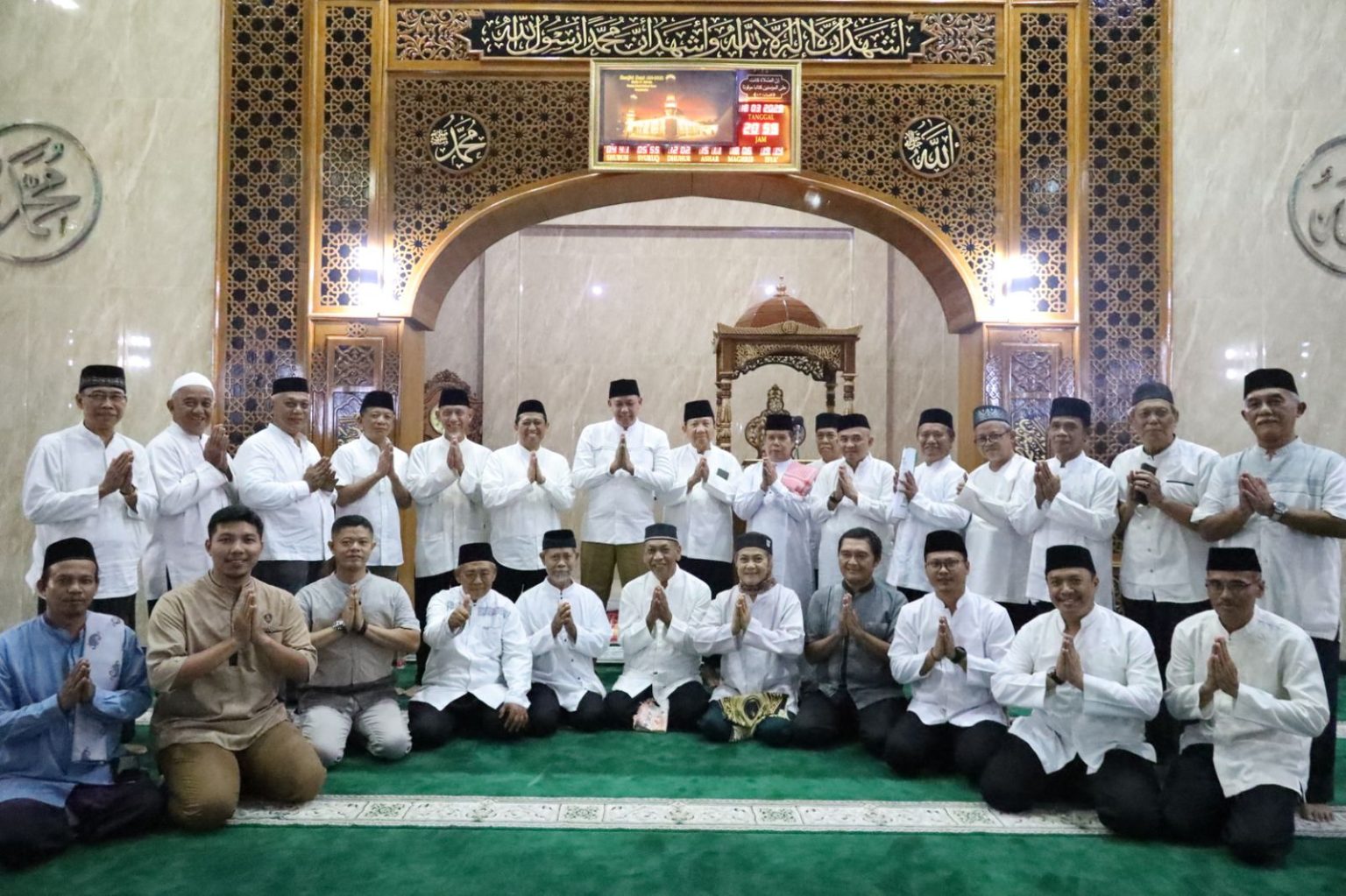 Tarawih Keliling Masjid An-Nur Rawalumbu, Wali Kota Katakan Tarling Sarana Komunikasi Antar Warga Dengan Pemerintah (dok Pemkot Bekasi).