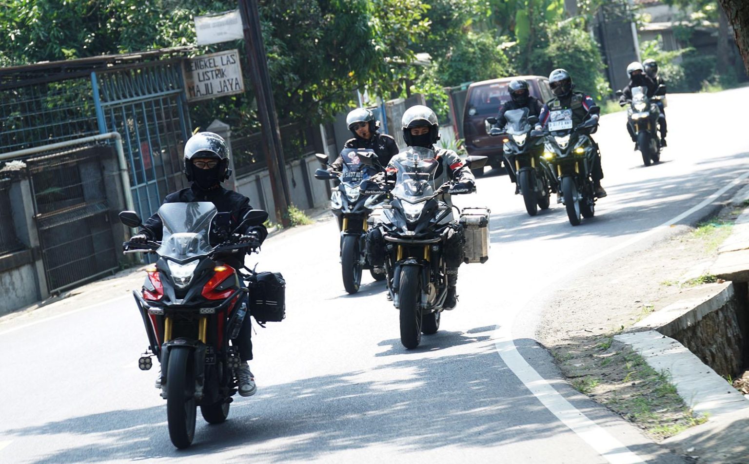 Tips Berkendara Aman Saat Menghadapi Kemacetan (dok Honda).