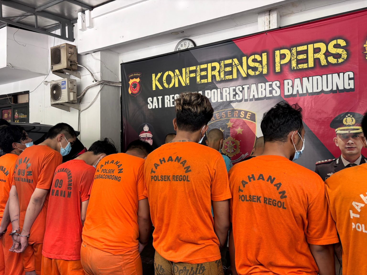 11 Premanisme Diamankan Polrestabes Bandung, ada yang Memiliki Ganja (JPNN).