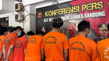 11 Premanisme Diamankan Polrestabes Bandung, ada yang Memiliki Ganja (JPNN).