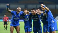 Liga 1 2024-2025 Persib Bandung vs Persis Solo berlangsung Sabtu 24 Mei 2025 (persib).