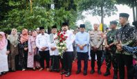 Wabup Purwakarta Lepas Keberangkatan Jemaah Haji Kloter 23 Menuju Tanah Suci (dok Pemkab Purwakarta).