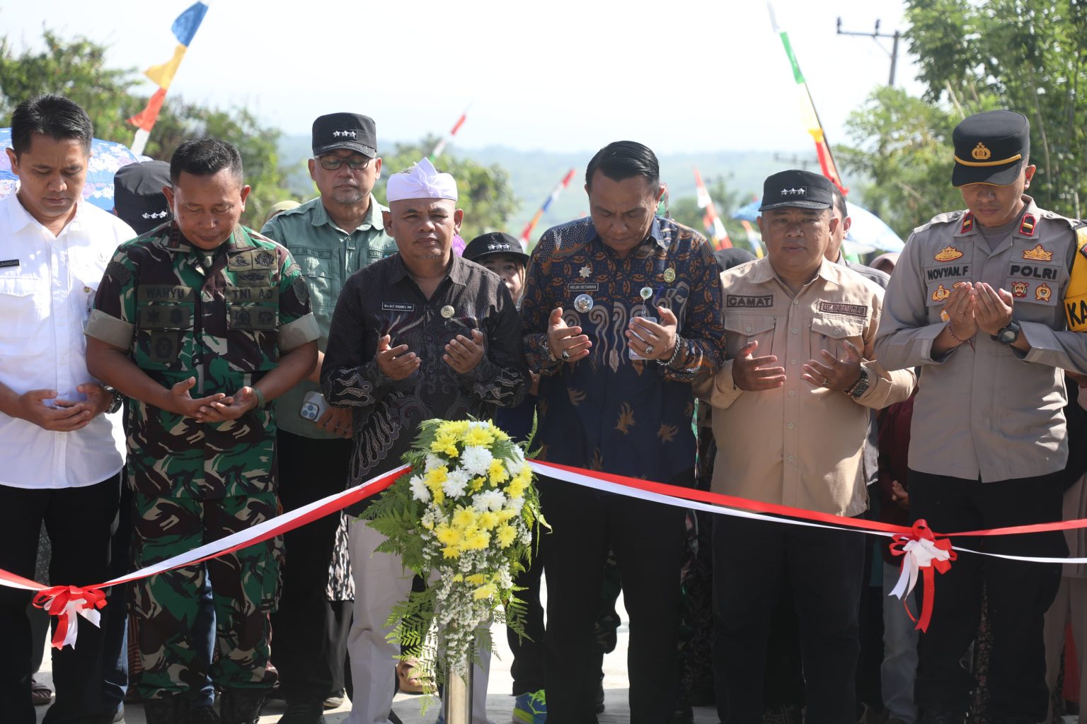 BSMSS Desa Margaluyu Sukses Membangun Jalan dan Semangat Gotong Royong (dok Pemkab Purwakarta).