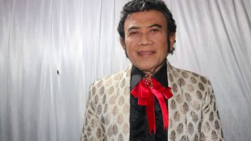 Rhoma Irama angkat suara perihal polemik royalti dan hak cipta (kompas).