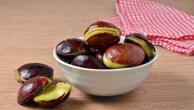 Manfaat jengkol bagi kesehatan tubuh (Alodok).