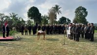Om Zein Rotasi 14 Pejabat Eselon II, Pelantikan Dilakukan di Area Persawahan Kiarapedes (dok Pemkab Purwakarta).
