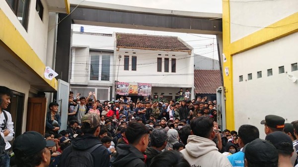 Istimewa 