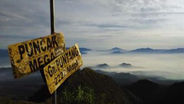 Mendaki gunung Puntang untuk mengisi akhir pekan (iNews).