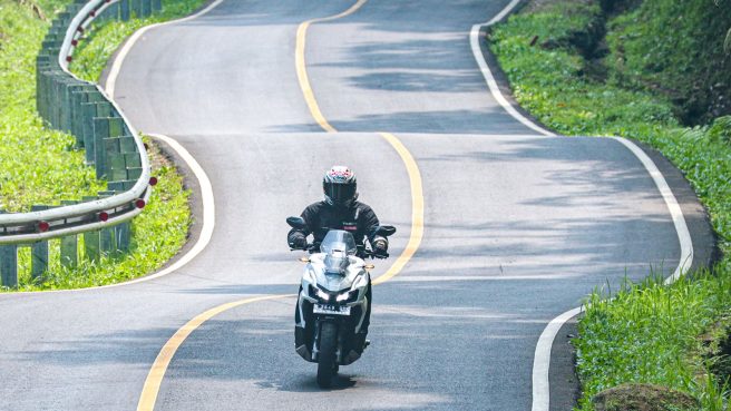 Tips Memilih Jalur Touring yang Aman dan Nyaman (dok Honda).