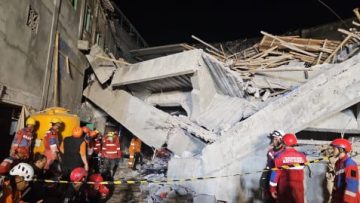 Insiden ambruknya gedung Ponpes Al Khoziny hingga memakan korban (Sindonews).