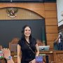 Nikita Mirzani divonis 4 tahun penjara (Tribunnews).