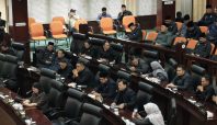 Rapat Paripurna KUA-PPAS 2026 Diwarnai Kritik, Ketua Komisi II Soroti Masalah Sampah Bantar Gebang (dok).