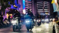 Semangat Kebersamaan Warnai Nocturnity Riding di Kota Bandung (dok Honda).