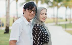 Andre Taulany resmi bercerai dengan istri (Intagram).