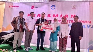 DAM Resmikan SMK Teladan Kertasemaya Indramayu sebagai Tempat Uji Kompetensi Astra Honda (dok).