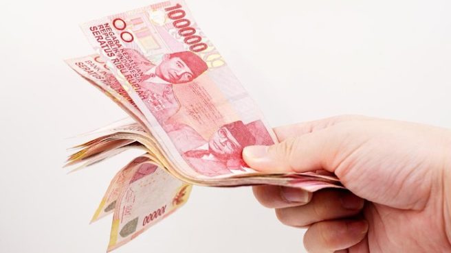 Ilustrasi Bansos BLT Kesra 2025 (iStockphoto).