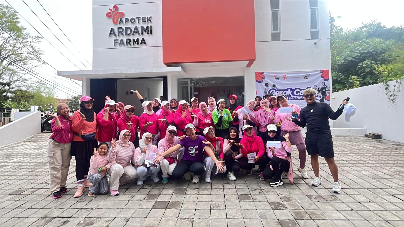 Zumba Seru Bersama Zin Robi dan Ardami Group (dok).