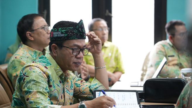 Dadang Supriatna Sapa Warga di Pelosok Kabupaten Bandung dalam Program Bunga Desa (dok).