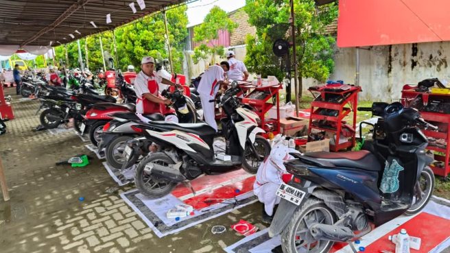 Dukung Pemulihan Bencana di Sumatera, AHM Hadirkan Layanan Service Motor Gratis dan Bangun Sarana Air Bersih (dok Honda).