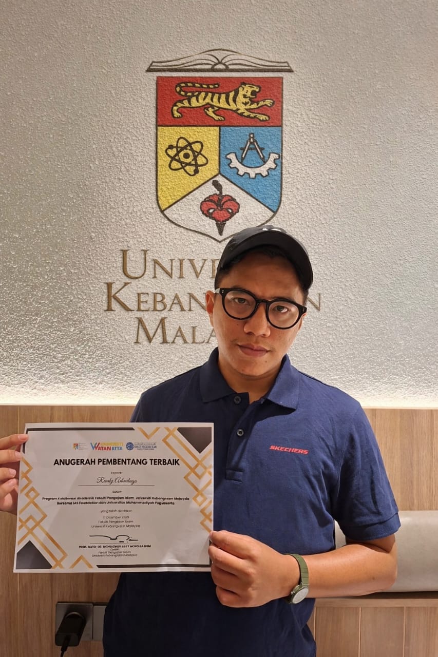 Dosen FISIP UNIBBA Raih Anugerah di Malaysia