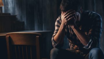 3 Fase Patah Hati Laki-Laki